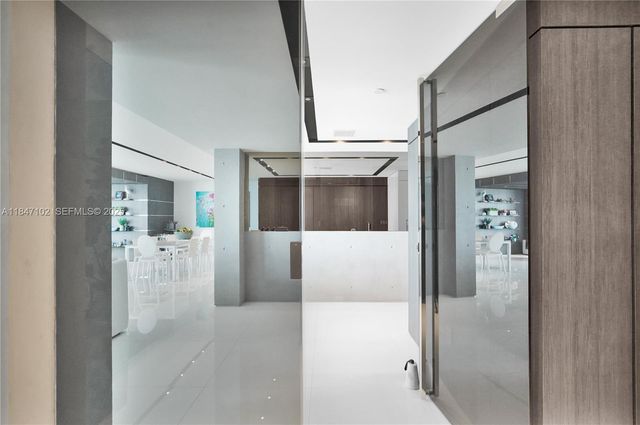 3535 S Ocean Drive 2104, Hollywood, FL 33019