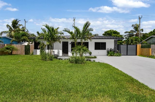 3141 NE 14th Avenue, Pompano Beach, FL 33064