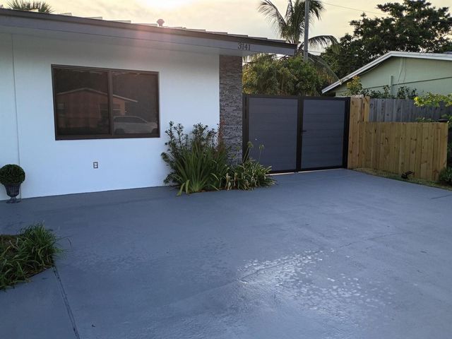3141 NE 14th Avenue, Pompano Beach, FL 33064