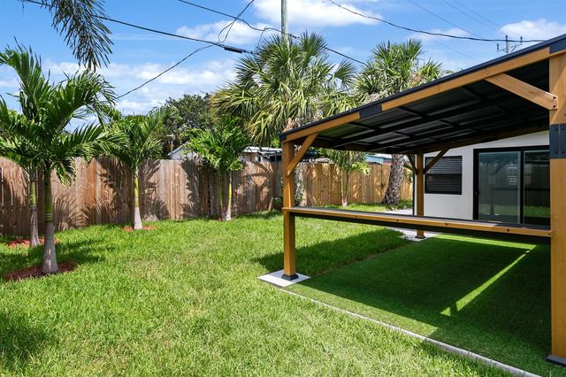 3141 NE 14th Avenue, Pompano Beach, FL 33064