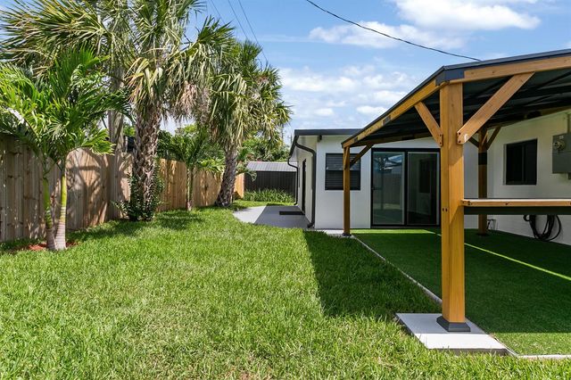 3141 NE 14th Avenue, Pompano Beach, FL 33064