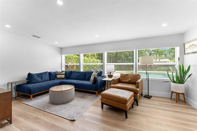 4532 20TH AVENUE N, St Petersburg, FL 33713