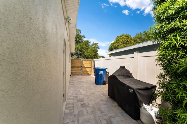 4532 20TH AVENUE N, St Petersburg, FL 33713