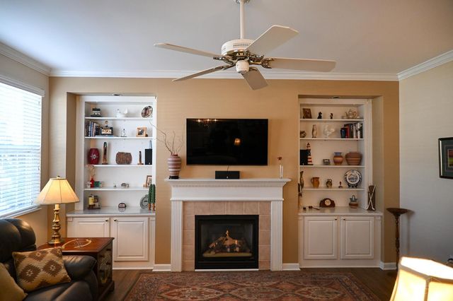 9003 Galewind Way, West Chester, OH 45069