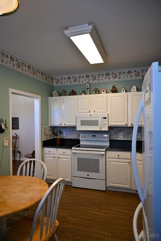 9003 Galewind Way, West Chester, OH 45069