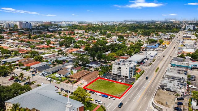 5895 W Flagler St, Miami, FL 33144