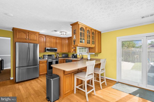 553 HARVEST RD, Severn, MD 21144