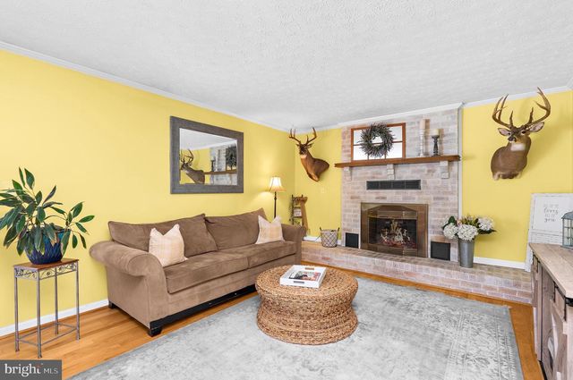 553 HARVEST RD, Severn, MD 21144