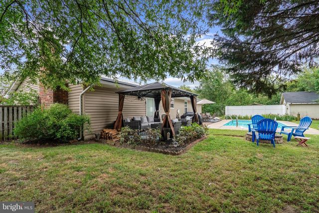 553 HARVEST RD, Severn, MD 21144