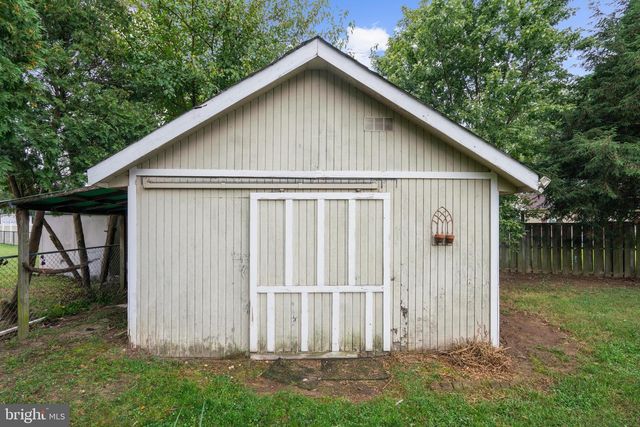 553 HARVEST RD, Severn, MD 21144