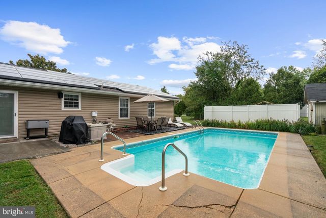 553 HARVEST RD, Severn, MD 21144