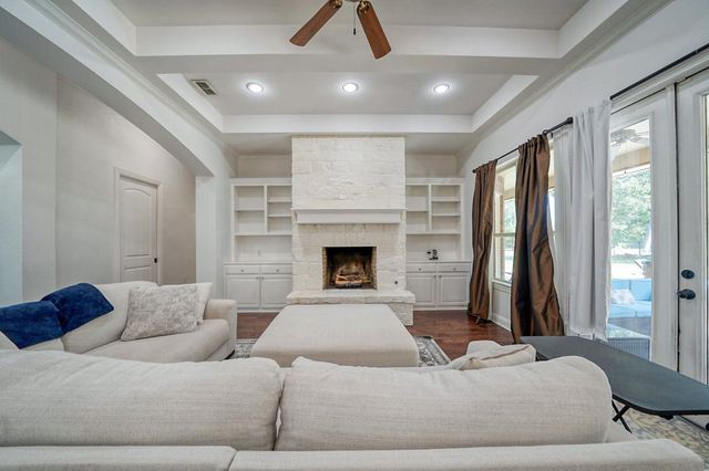155 County Road 1133, Kilgore, TX 75662
