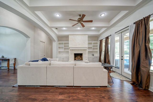 155 County Road 1133, Kilgore, TX 75662