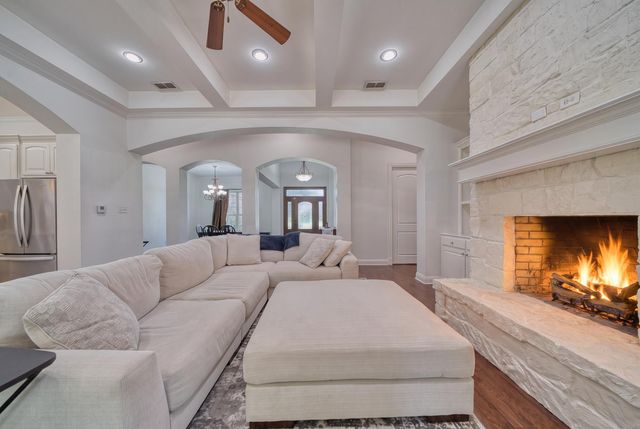 155 County Road 1133, Kilgore, TX 75662