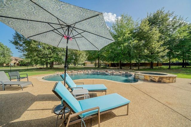 155 County Road 1133, Kilgore, TX 75662