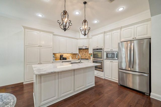 155 County Road 1133, Kilgore, TX 75662