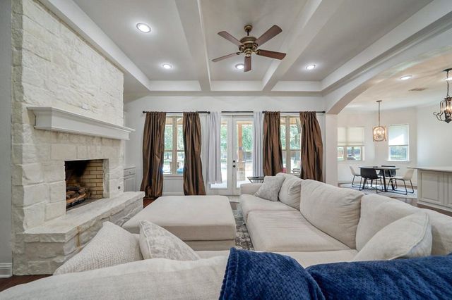 155 County Road 1133, Kilgore, TX 75662