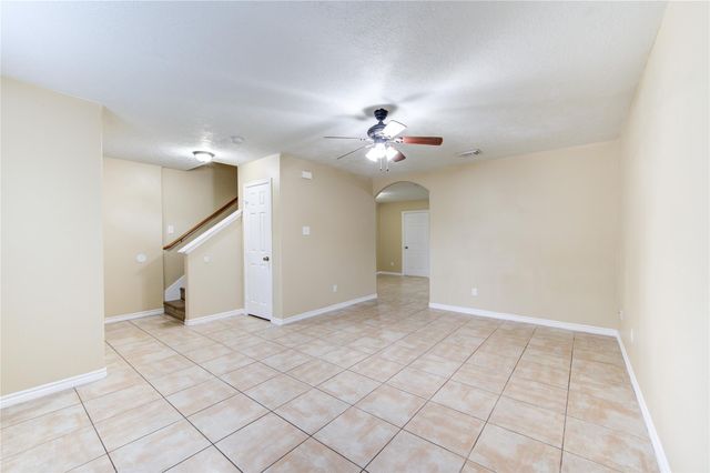 605 Center Street B, Pasadena, TX 77506