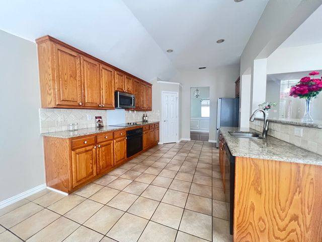 5917 Colby Drive, Plano, TX 75094