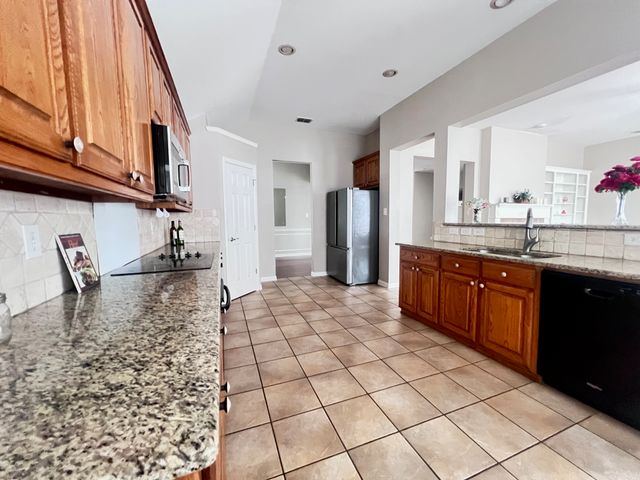 5917 Colby Drive, Plano, TX 75094