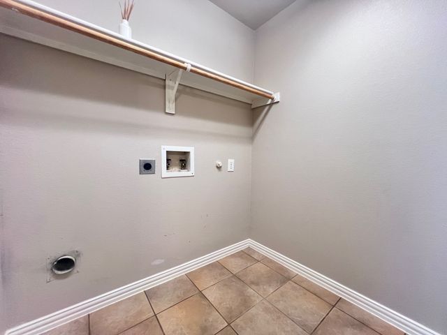 5917 Colby Drive, Plano, TX 75094