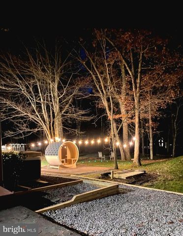 57 BYRON LN, Albrightsville, PA 18210