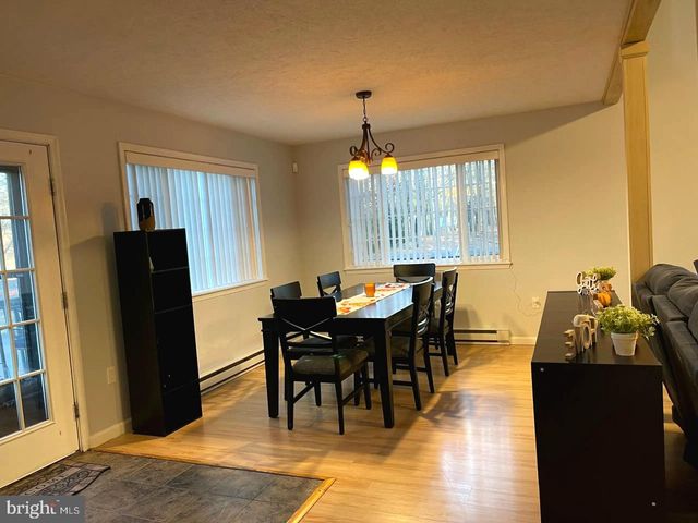 57 BYRON LN, Albrightsville, PA 18210