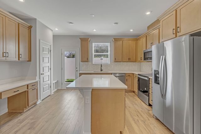 615 Old Hickory Blvd Apt 737, Nashville, TN 37209