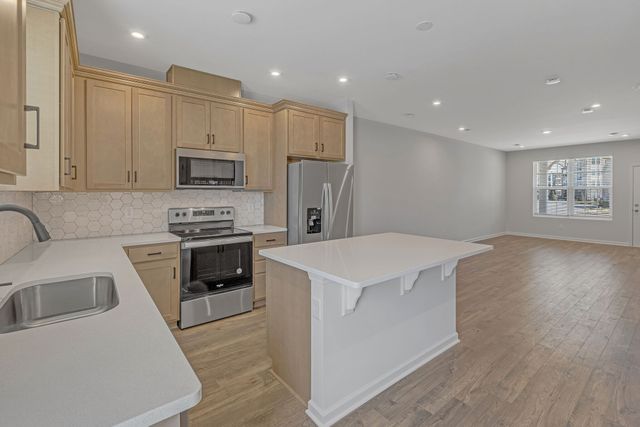 615 Old Hickory Blvd Apt 737, Nashville, TN 37209
