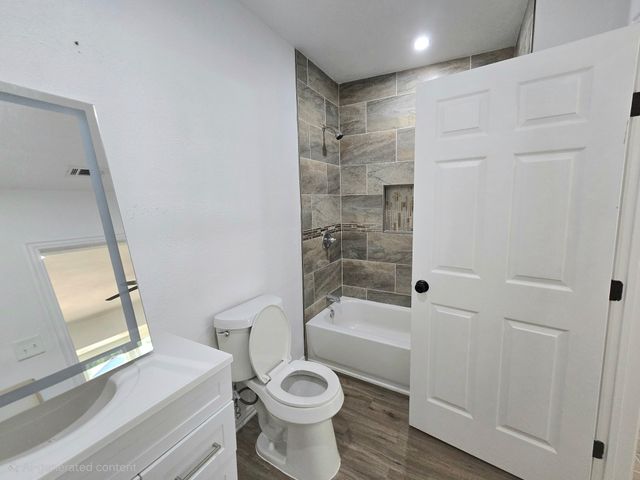 404 W Hillcrest Street, Keene, TX 76059