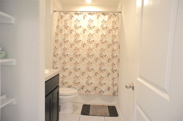 16428 Milwaukee Street, Justin, TX 76247
