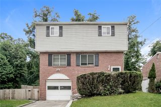 247 Golden Gate Dr, Penn Hills, PA 15147