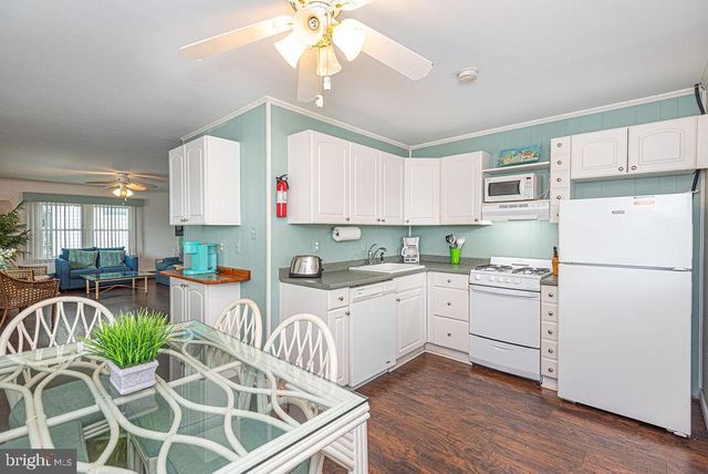 7 93RD ST, Ocean City, MD 21842