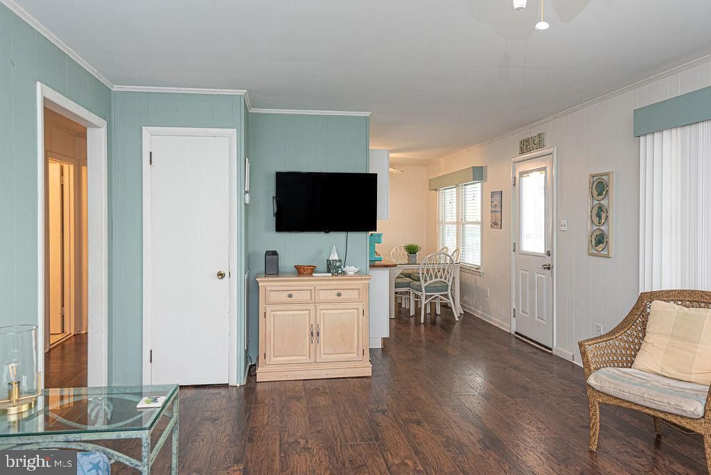 Image 14 of property listing at 7 93RD ST, Ocean City, MD 21842