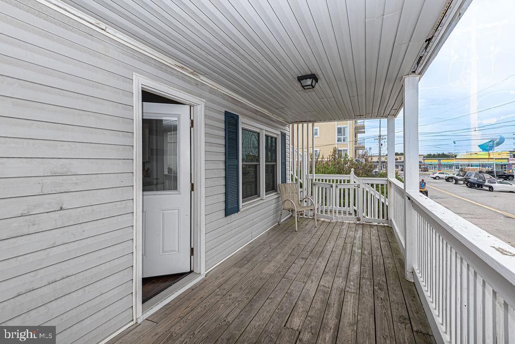 Image 37 of property listing at 7 93RD ST, Ocean City, MD 21842