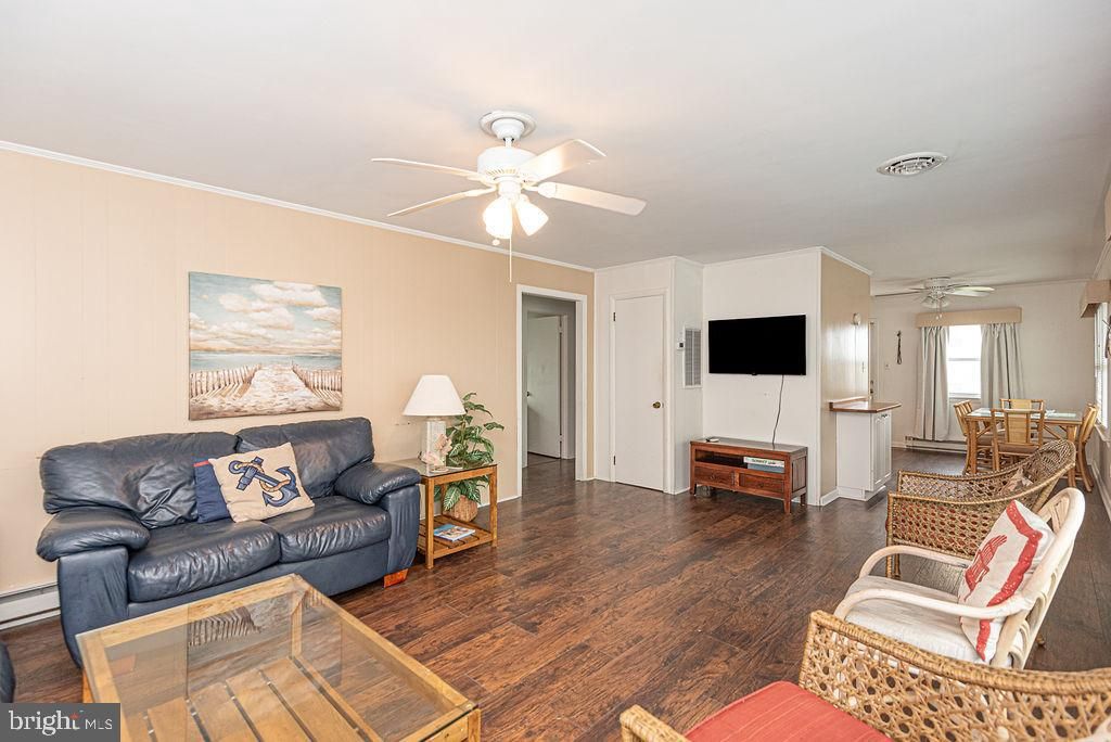 Image 49 of property listing at 7 93RD ST, Ocean City, MD 21842