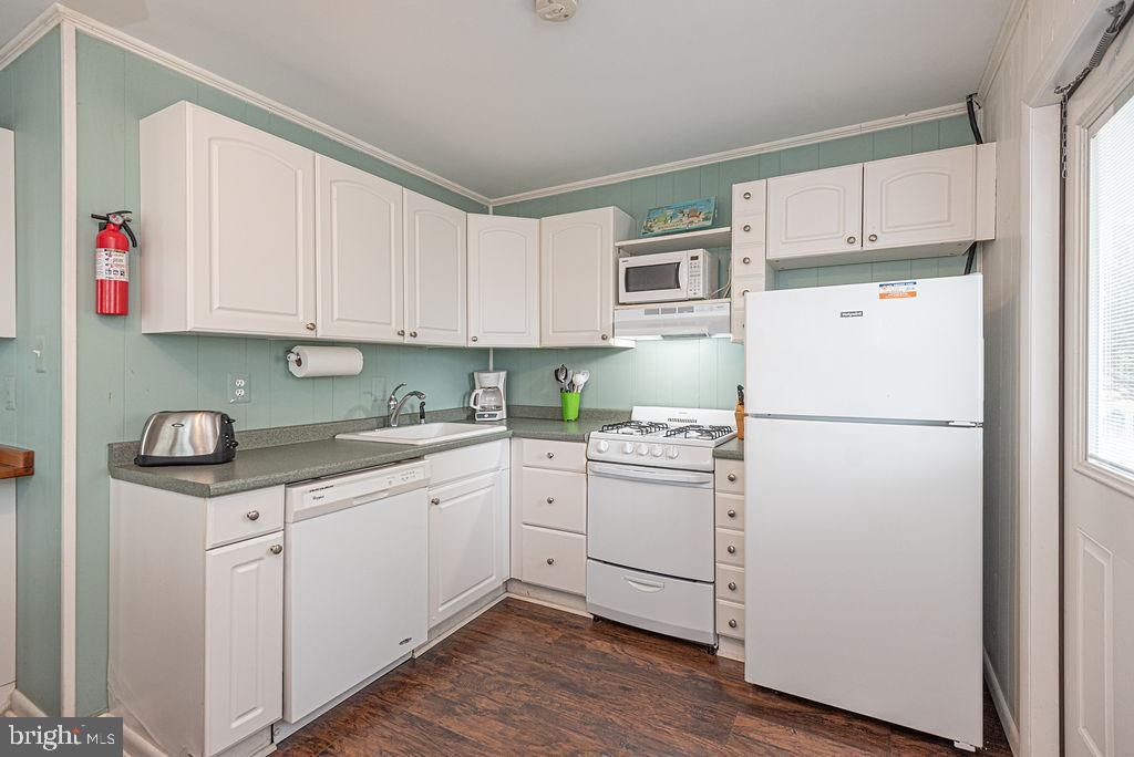Image 7 of property listing at 7 93RD ST, Ocean City, MD 21842