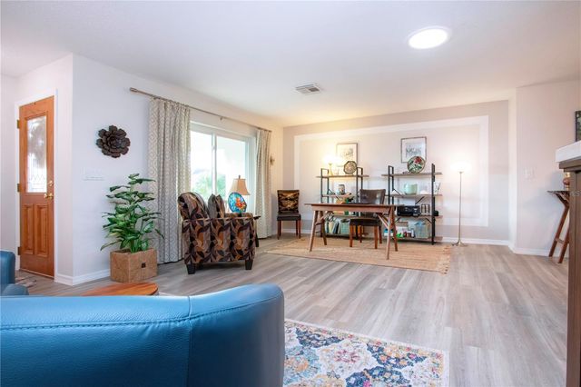 1709 WEDGE COURT, Sun City Center, FL 33573