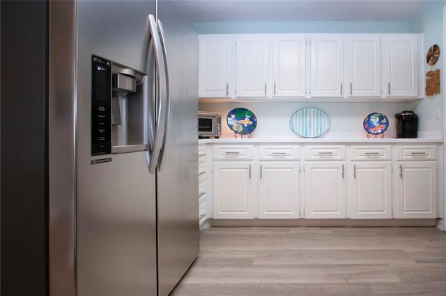 1709 WEDGE COURT, Sun City Center, FL 33573