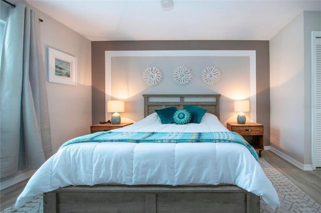 1709 WEDGE COURT, Sun City Center, FL 33573