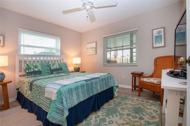 1709 WEDGE COURT, Sun City Center, FL 33573