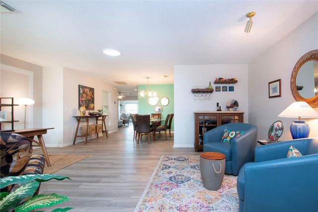 1709 WEDGE COURT, Sun City Center, FL 33573