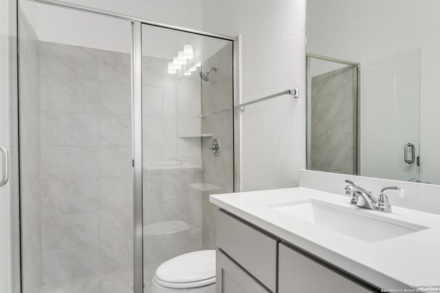 335 Alpine Lakes, New Braunfels, TX 78130