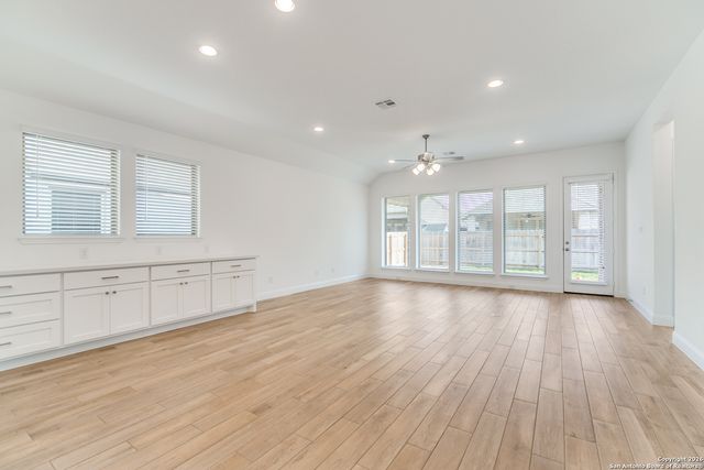 335 Alpine Lakes, New Braunfels, TX 78130