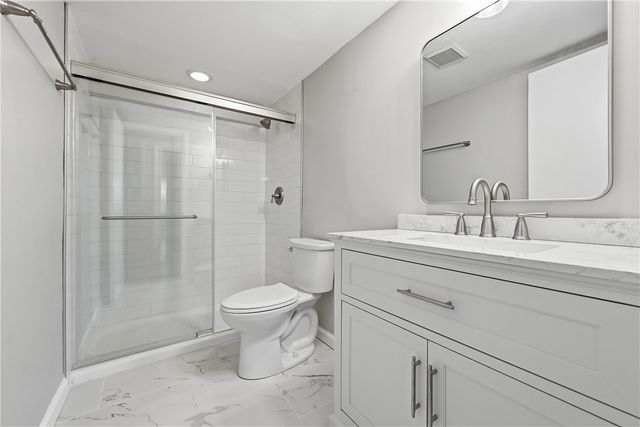 5600 Munhall Rd 309, Squirrel Hill, PA 15217