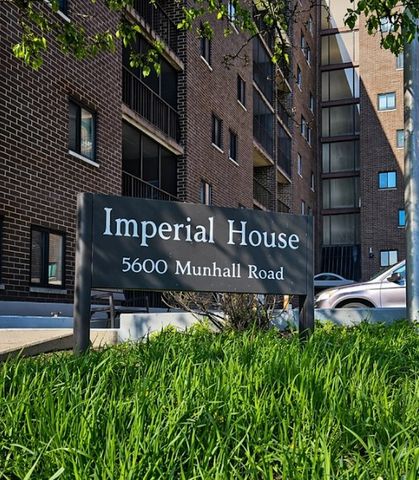 5600 Munhall Rd 309, Squirrel Hill, PA 15217