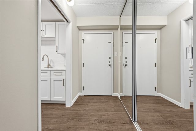 5600 Munhall Rd 309, Squirrel Hill, PA 15217