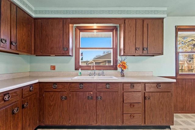 821 5TH STREET, Kewaunee, WI 54216