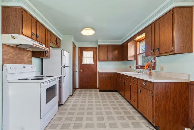 821 5TH STREET, Kewaunee, WI 54216