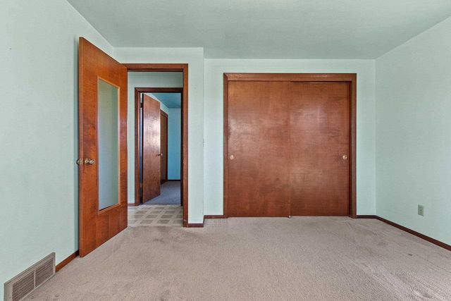 821 5TH STREET, Kewaunee, WI 54216